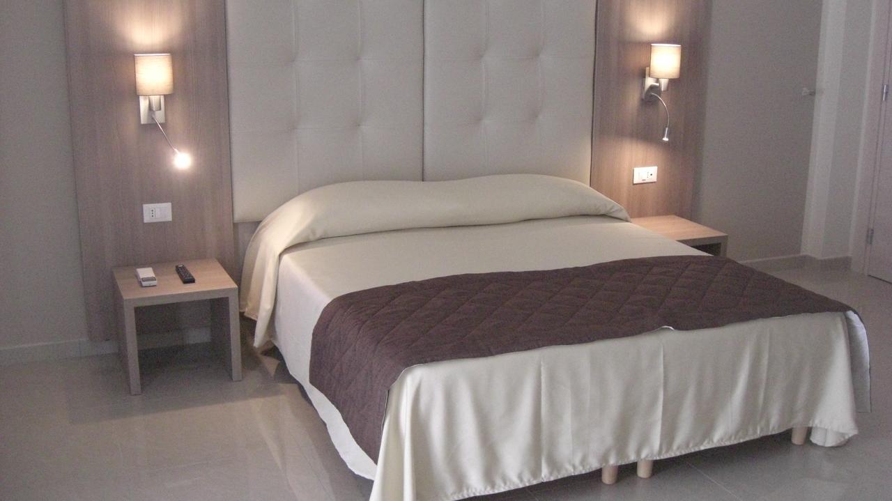 Hotel Bel Soggiorno ジェノヴァ エクステリア 写真
